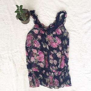 ❤️ Large Passport Sheer Tank. Great Condition!